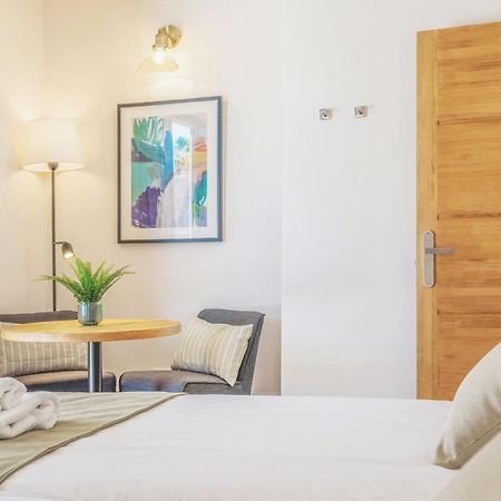 Boutique Beach Villa By Lanzarote Retreats - Private Pool - 1 Min Walk To Sea Pool Чарко-дель-Пало Экстерьер фото