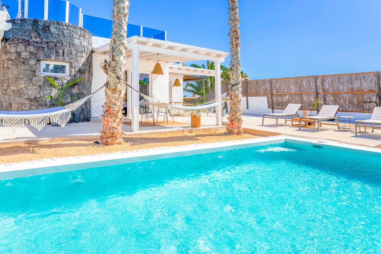 Boutique Beach Villa By Lanzarote Retreats - Private Pool - 1 Min Walk To Sea Pool Чарко-дель-Пало Экстерьер фото