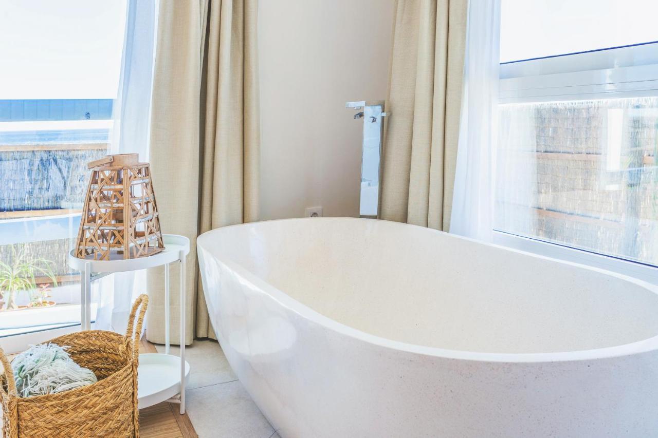 Boutique Beach Villa By Lanzarote Retreats - Private Pool - 1 Min Walk To Sea Pool Чарко-дель-Пало Экстерьер фото