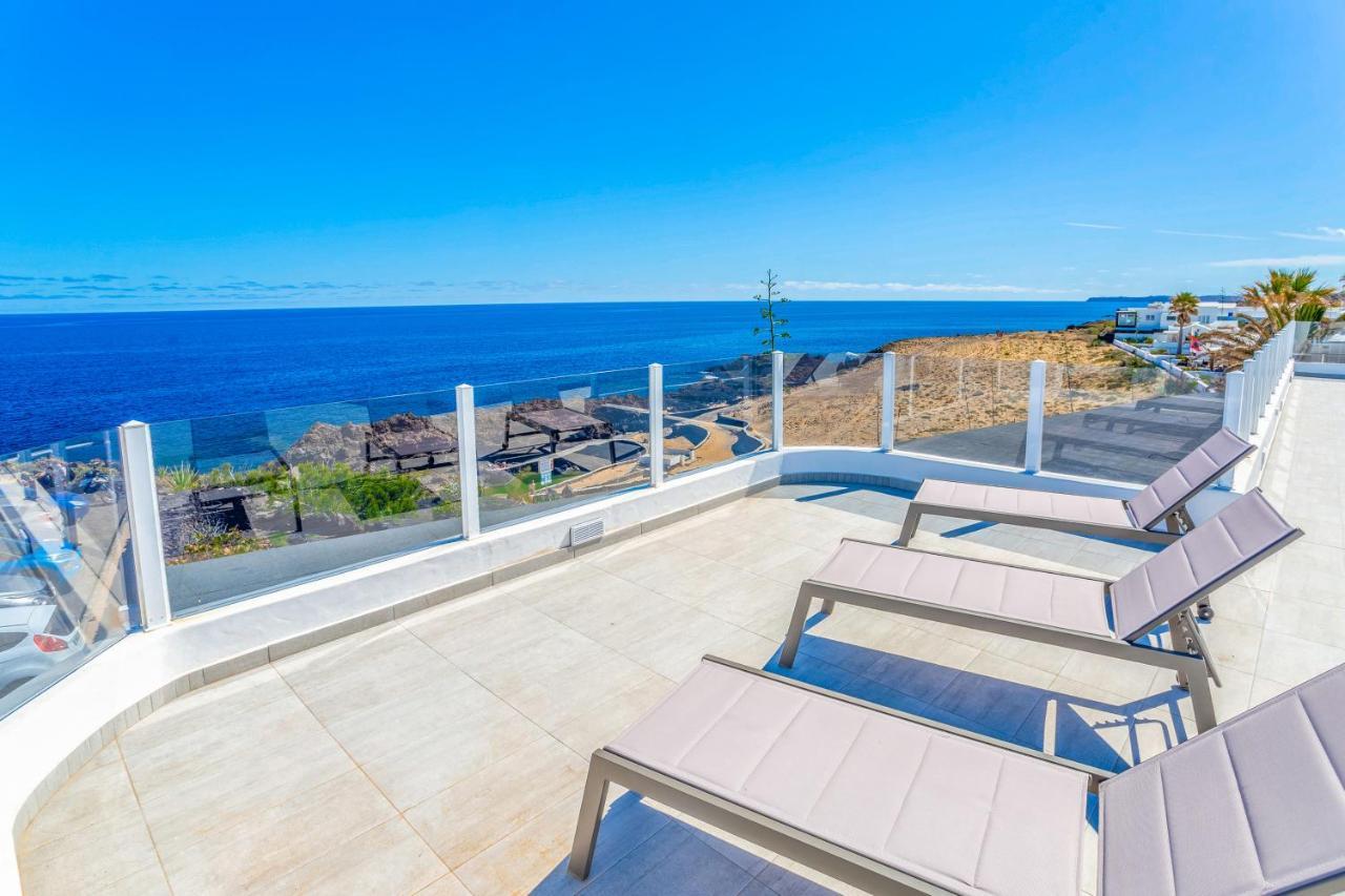Boutique Beach Villa By Lanzarote Retreats - Private Pool - 1 Min Walk To Sea Pool Чарко-дель-Пало Экстерьер фото