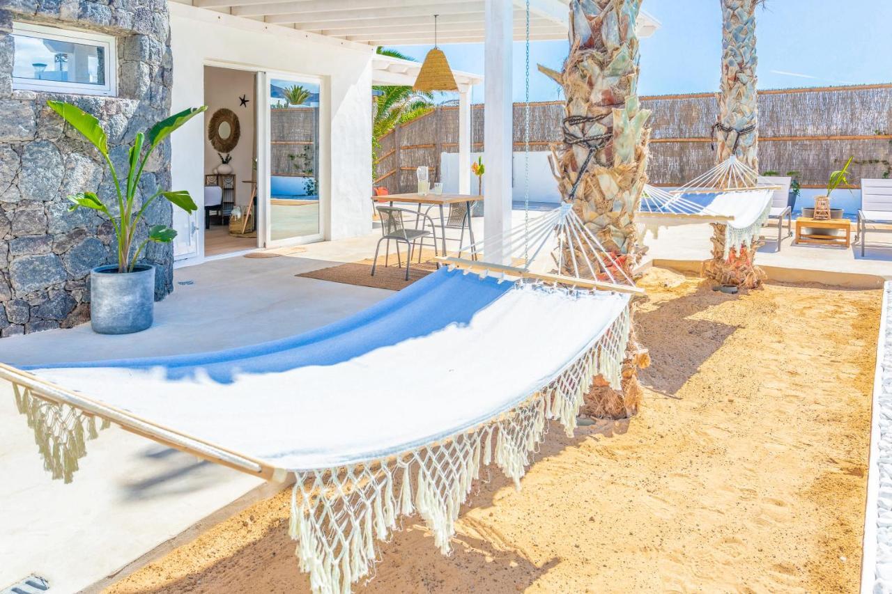 Boutique Beach Villa By Lanzarote Retreats - Private Pool - 1 Min Walk To Sea Pool Чарко-дель-Пало Экстерьер фото