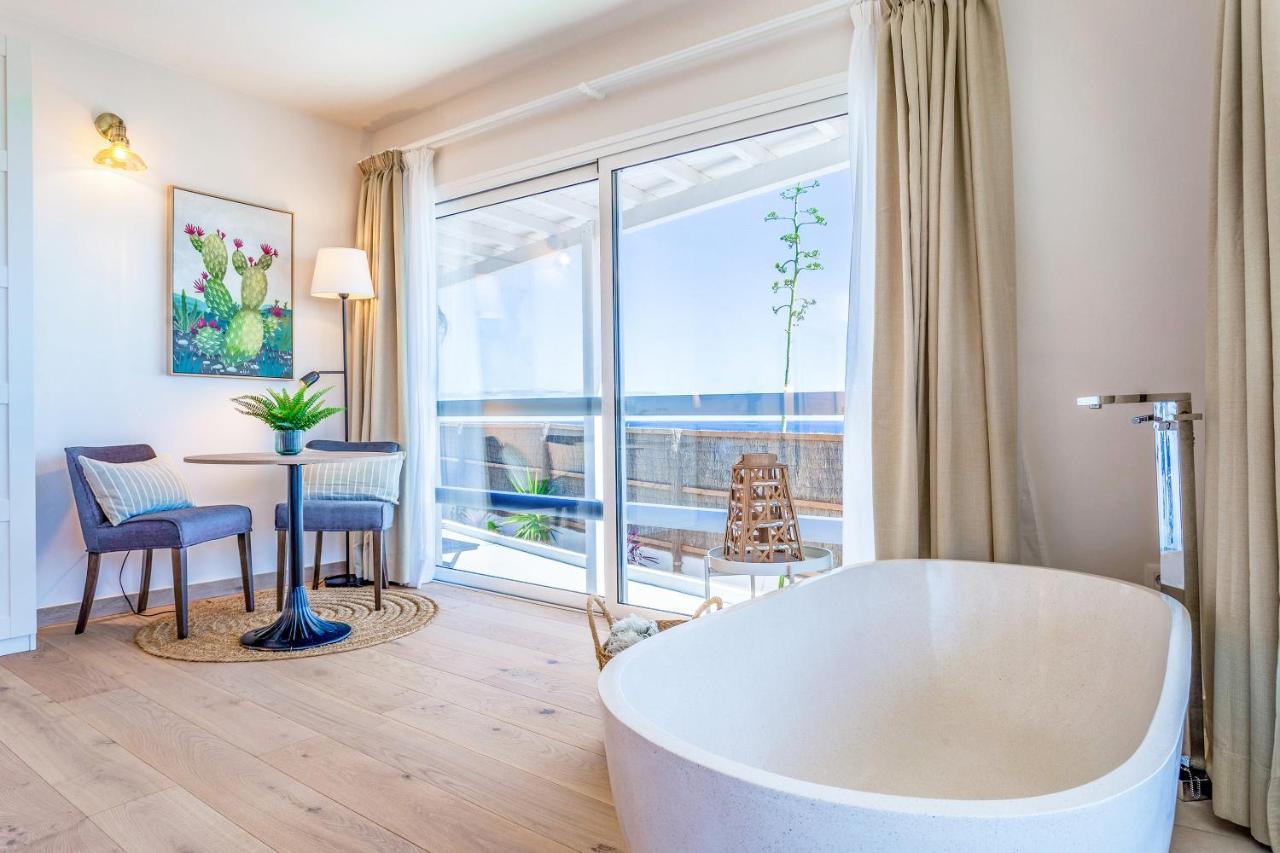 Boutique Beach Villa By Lanzarote Retreats - Private Pool - 1 Min Walk To Sea Pool Чарко-дель-Пало Экстерьер фото
